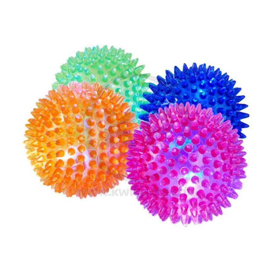 PELOTA CON PINCHES 6/8CM